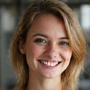 Customer Avatar Sarah L.